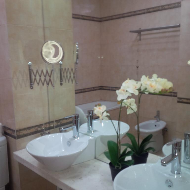 Tiranatop Suites Номер фото